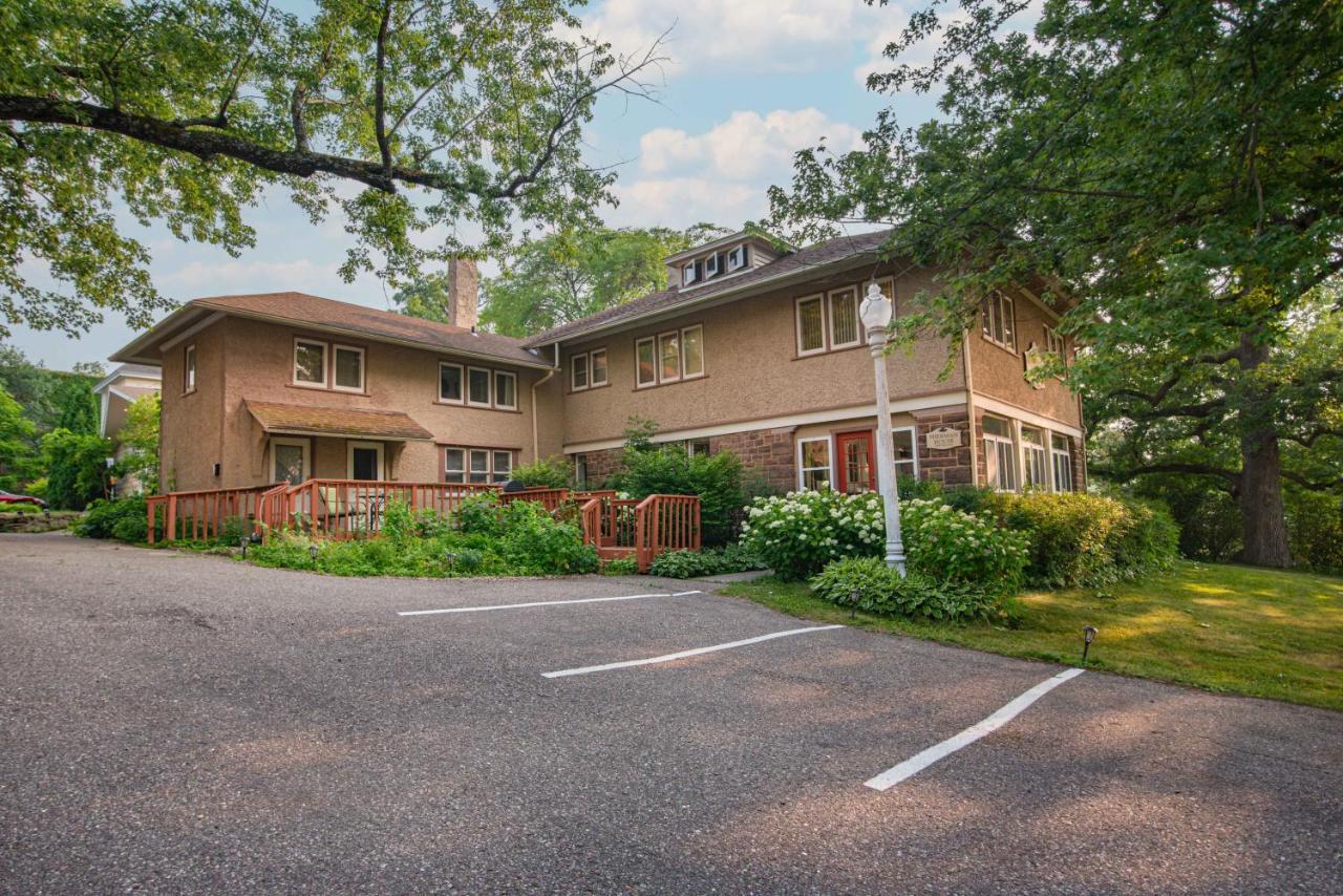 White Rose Inns & Motel Wisconsin Dells Εξωτερικό φωτογραφία